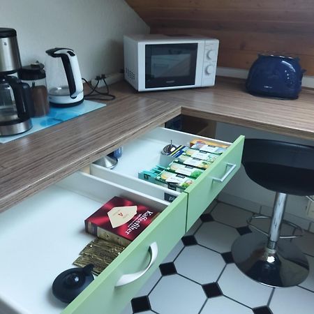 Aussergewoehnliche Atelierferienwohnung Mit Balkon An Der Donau Winzer Luaran gambar
